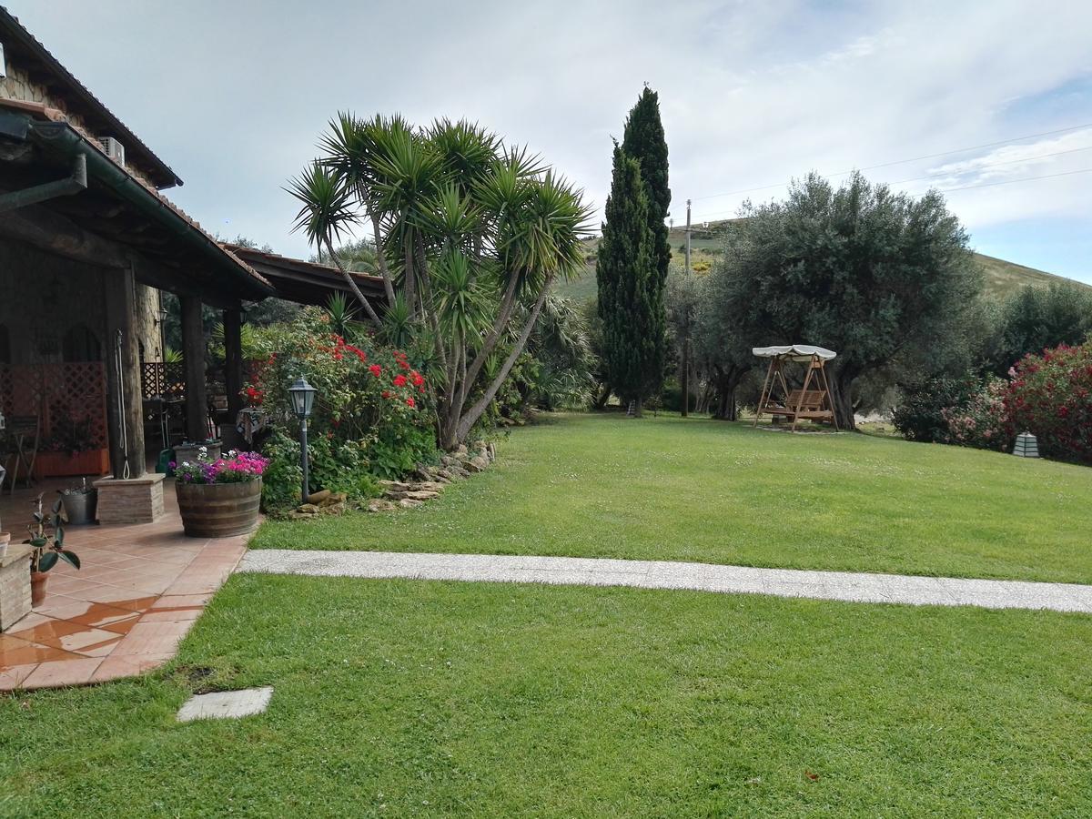 Casale Farnesiana B&B Tarquinia Eksteriør bilde