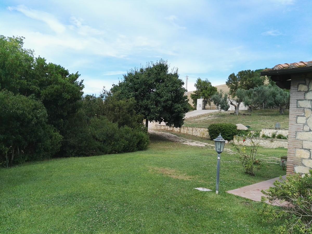 Casale Farnesiana B&B Tarquinia Eksteriør bilde